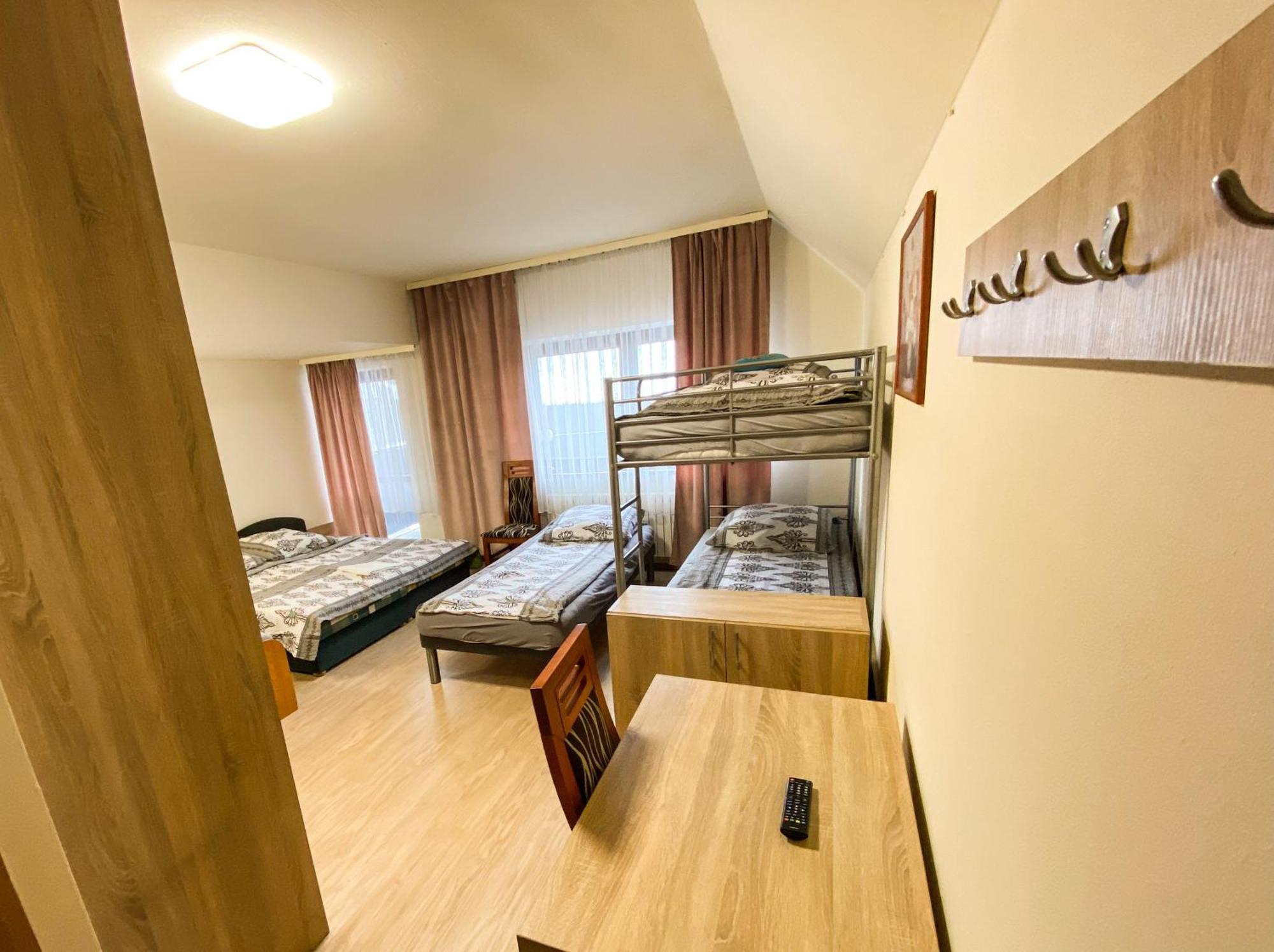 Bed and Breakfast Osrodek Wczasowo-Kolonijny Gron à Biały Dunajec Extérieur photo